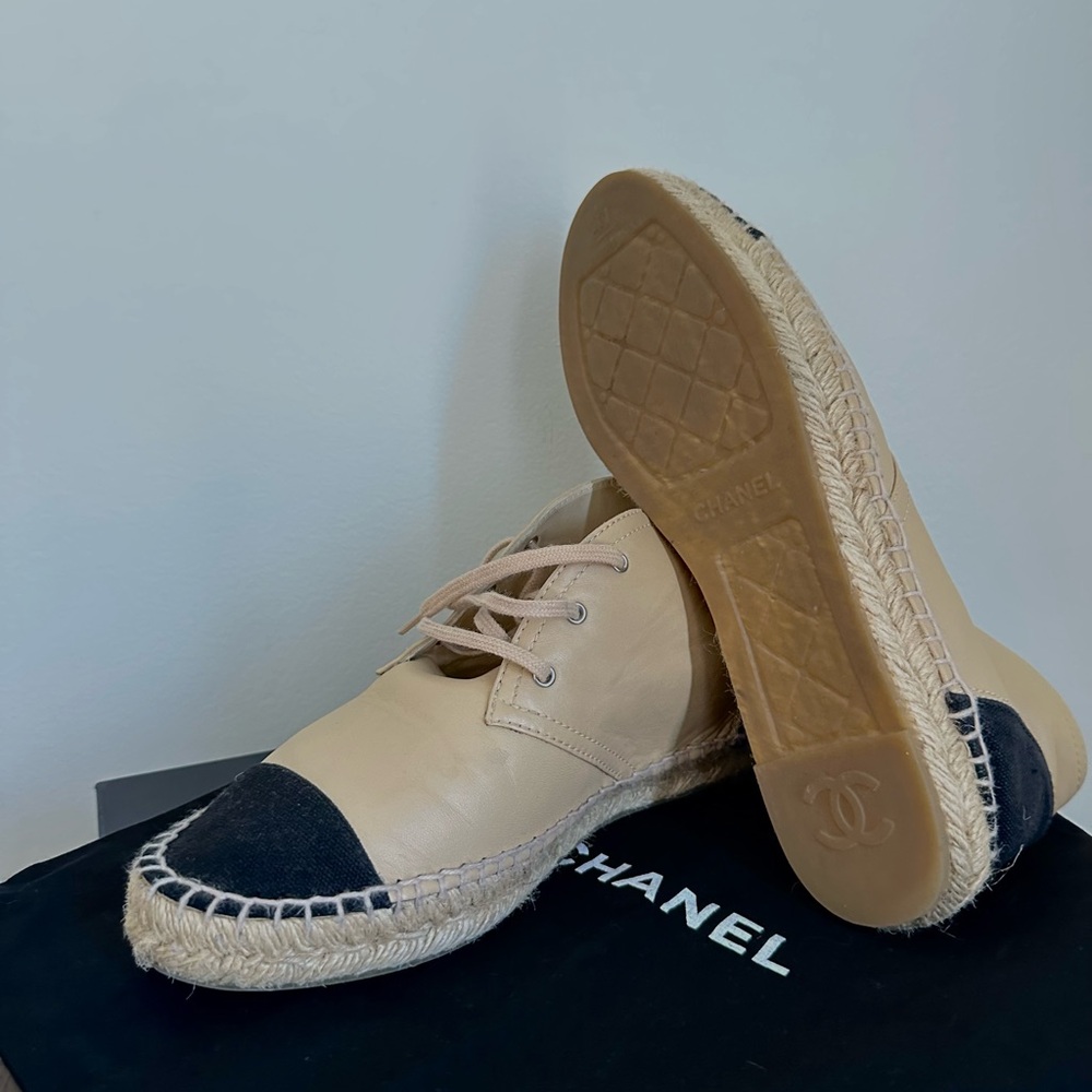 CHANEL Beige and Black Espadrille Ankle Boots - Picture 3 of 3